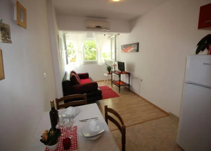 Apartmán Old City/beach 13 Minutes Away, Parking, For 4 Split
